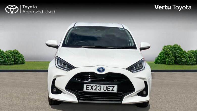 Toyota Yaris 1.5 Hybrid Design 5dr CVT Hybrid Hatchback